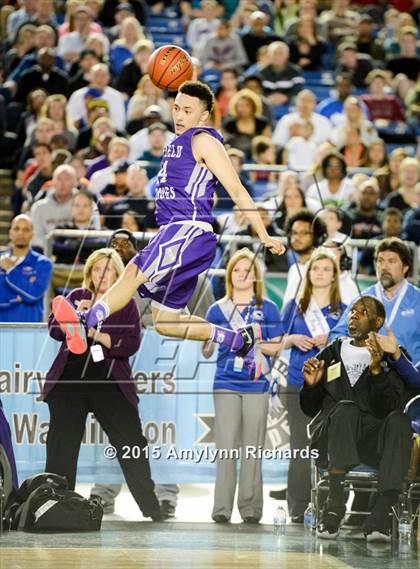 Thumbnail 3 in Garfield vs. Rainier Beach (WIAA 3A Final) photogallery.