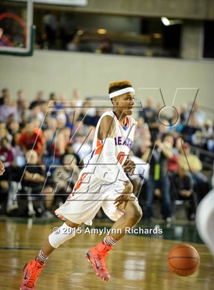 Thumbnail 3 in Garfield vs. Rainier Beach (WIAA 3A Final) photogallery.