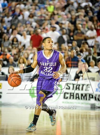 Thumbnail 1 in Garfield vs. Rainier Beach (WIAA 3A Final) photogallery.