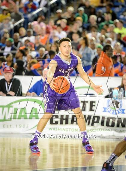 Thumbnail 1 in Garfield vs. Rainier Beach (WIAA 3A Final) photogallery.