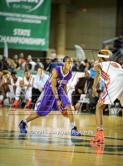 Thumbnail 3 in Garfield vs. Rainier Beach (WIAA 3A Final) photogallery.