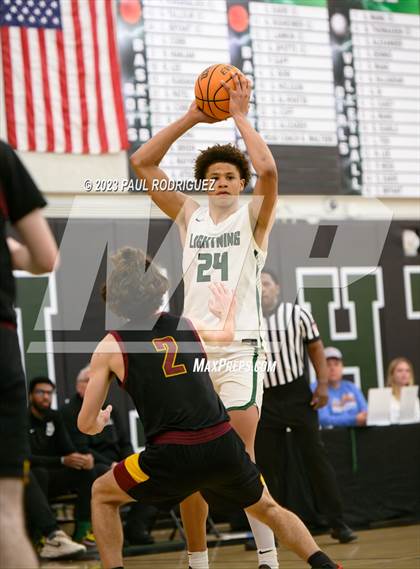 Thumbnail 2 in El Modena vs. Sage Hill (CIF SS Division 4A Quarterfinal) photogallery.