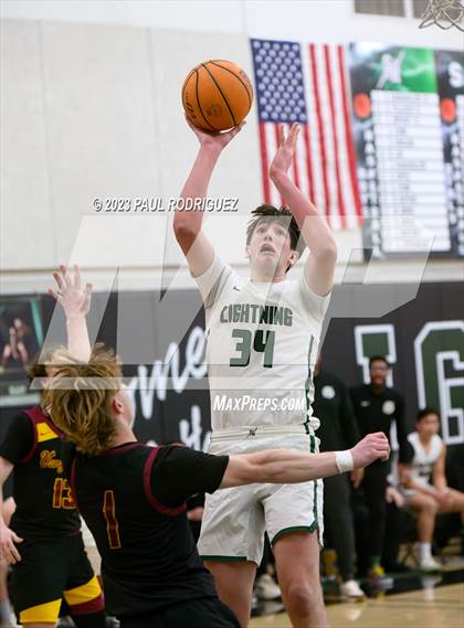 Thumbnail 2 in El Modena vs. Sage Hill (CIF SS Division 4A Quarterfinal) photogallery.