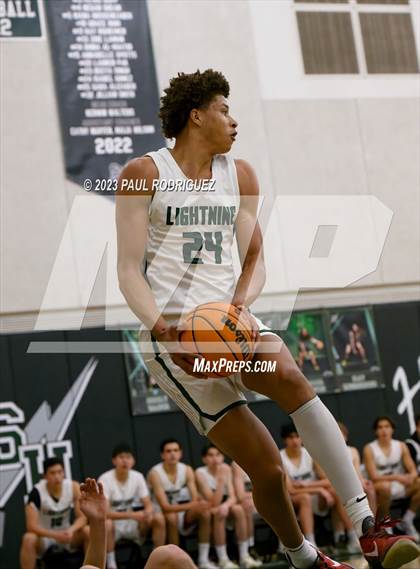 Thumbnail 3 in El Modena vs. Sage Hill (CIF SS Division 4A Quarterfinal) photogallery.