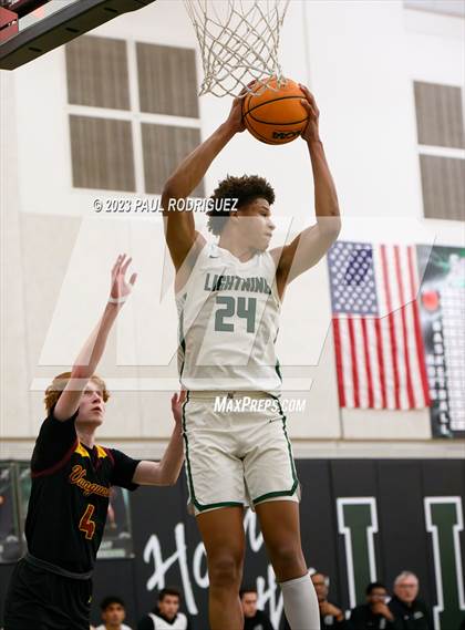 Thumbnail 1 in El Modena vs. Sage Hill (CIF SS Division 4A Quarterfinal) photogallery.