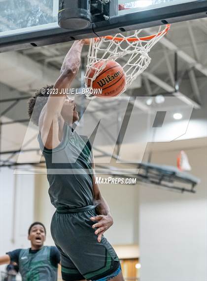 Thumbnail 1 in Indianapolis Crispus Attucks vs. Indianapolis Arsenal Technical (IHSAA 4A Sectional 10 First round) photogallery.