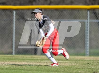 Thumbnail 1 in Lee [Robert E.] vs Highlands (Scrimmage) photogallery.