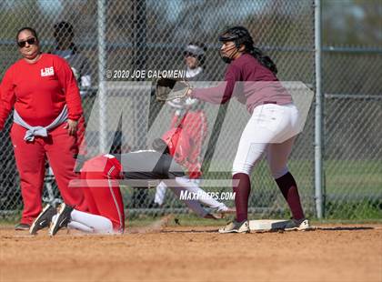 Thumbnail 2 in Lee [Robert E.] vs Highlands (Scrimmage) photogallery.