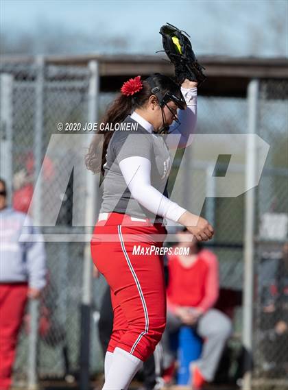 Thumbnail 1 in Lee [Robert E.] vs Highlands (Scrimmage) photogallery.