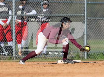 Thumbnail 1 in Lee [Robert E.] vs Highlands (Scrimmage) photogallery.