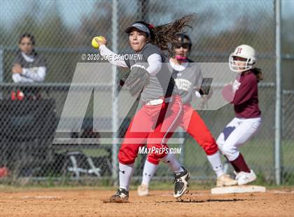 Thumbnail 3 in Lee [Robert E.] vs Highlands (Scrimmage) photogallery.