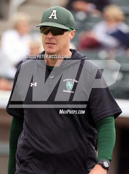 Thumbnail 1 in Newburyport vs  Austin Prep (Division Three Championship Game) photogallery.