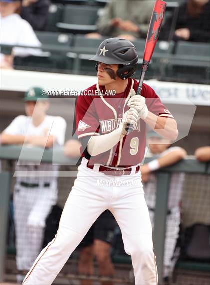 Thumbnail 3 in Newburyport vs  Austin Prep (Division Three Championship Game) photogallery.