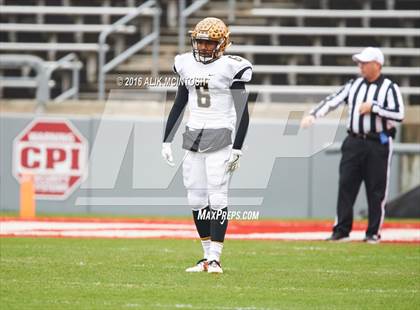 Thumbnail 3 in Shelby vs. Northside (NCHSAA 2AA Final) photogallery.