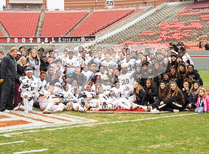 Thumbnail 2 in Shelby vs. Northside (NCHSAA 2AA Final) photogallery.
