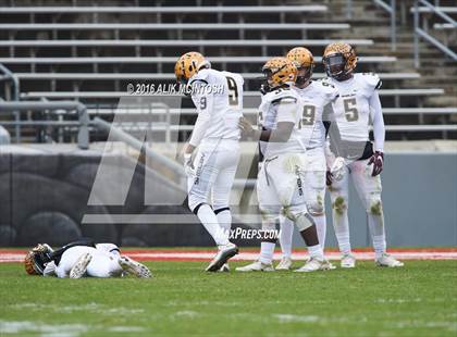 Thumbnail 2 in Shelby vs. Northside (NCHSAA 2AA Final) photogallery.