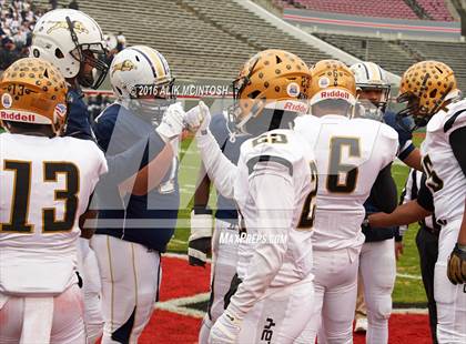 Thumbnail 3 in Shelby vs. Northside (NCHSAA 2AA Final) photogallery.