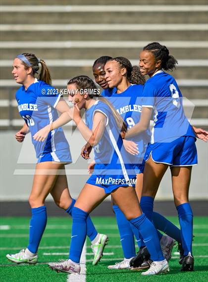 Thumbnail 3 in Chamblee vs. Greenbrier (GHSA 5A Final) photogallery.