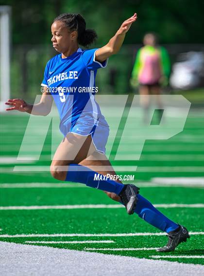 Thumbnail 1 in Chamblee vs. Greenbrier (GHSA 5A Final) photogallery.