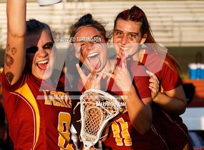 Thumbnail 1 in Lassiter vs. Roswell (GHSA 6A/7A Round 1) photogallery.