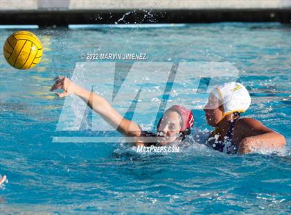 Thumbnail 1 in Oaks Christian vs Louisville photogallery.
