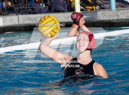 Thumbnail 1 in Oaks Christian vs Louisville photogallery.