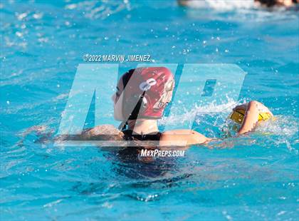 Thumbnail 3 in Oaks Christian vs Louisville photogallery.