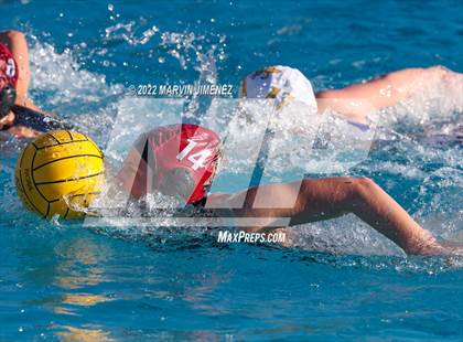 Thumbnail 2 in Oaks Christian vs Louisville photogallery.