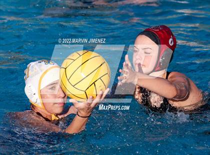 Thumbnail 1 in Oaks Christian vs Louisville photogallery.
