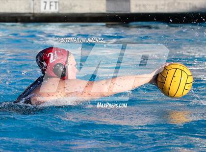Thumbnail 2 in Oaks Christian vs Louisville photogallery.