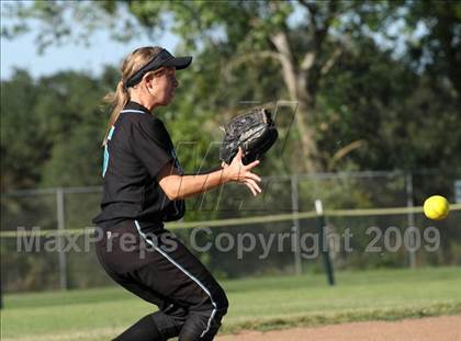 Thumbnail 3 in Pleasant Grove vs. Sheldon (CIF SJS D1 Final) photogallery.