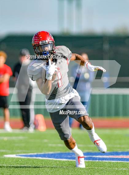 Thumbnail 2 in Cedar Hill @ Midway (UIL 6A Bi District Playoff) photogallery.