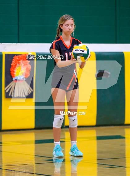 Thumbnail 1 in Oak Grove vs Glendale Adventist (CIFSS Div 10 Rnd 1 Playoff) photogallery.