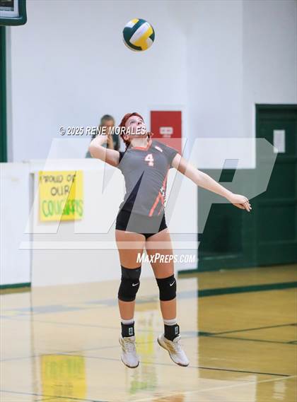 Thumbnail 3 in Oak Grove vs Glendale Adventist (CIFSS Div 10 Rnd 1 Playoff) photogallery.