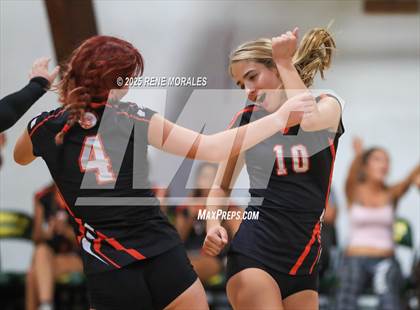 Thumbnail 1 in Oak Grove vs Glendale Adventist (CIFSS Div 10 Rnd 1 Playoff) photogallery.