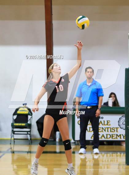 Thumbnail 3 in Oak Grove vs Glendale Adventist (CIFSS Div 10 Rnd 1 Playoff) photogallery.