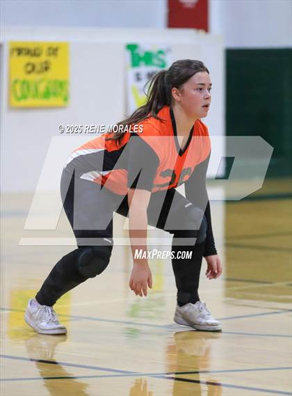 Thumbnail 2 in Oak Grove vs Glendale Adventist (CIFSS Div 10 Rnd 1 Playoff) photogallery.