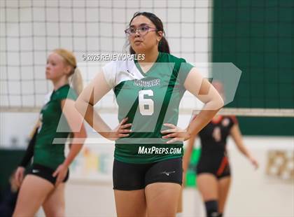 Thumbnail 2 in Oak Grove vs Glendale Adventist (CIFSS Div 10 Rnd 1 Playoff) photogallery.