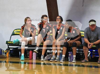 Thumbnail 1 in Oak Grove vs Glendale Adventist (CIFSS Div 10 Rnd 1 Playoff) photogallery.