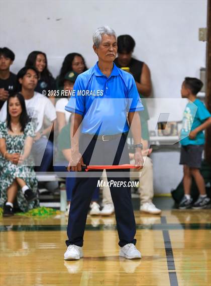 Thumbnail 2 in Oak Grove vs Glendale Adventist (CIFSS Div 10 Rnd 1 Playoff) photogallery.