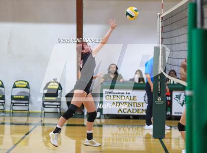 Thumbnail 2 in Oak Grove vs Glendale Adventist (CIFSS Div 10 Rnd 1 Playoff) photogallery.