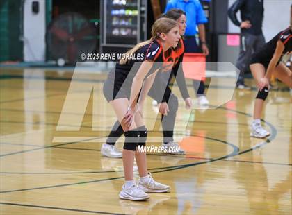 Thumbnail 3 in Oak Grove vs Glendale Adventist (CIFSS Div 10 Rnd 1 Playoff) photogallery.