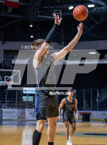 Thumbnail 2 in Sumner @ Glacier Peak (Kings Showcase) photogallery.