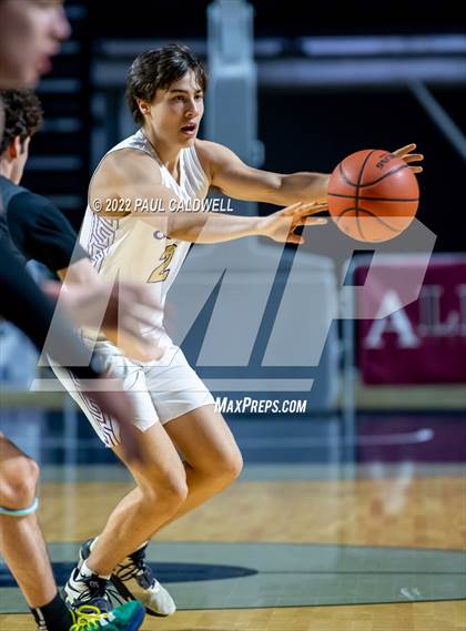 Thumbnail 1 in Sumner @ Glacier Peak (Kings Showcase) photogallery.