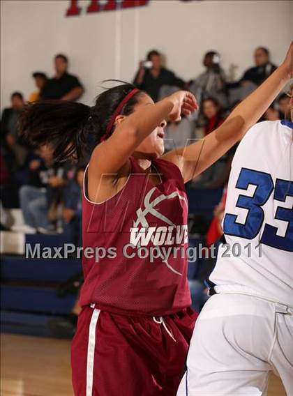 Thumbnail 1 in Van Nuys vs. Burbank (West Coast Holiday Classic) photogallery.