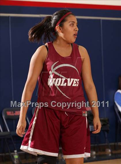 Thumbnail 3 in Van Nuys vs. Burbank (West Coast Holiday Classic) photogallery.