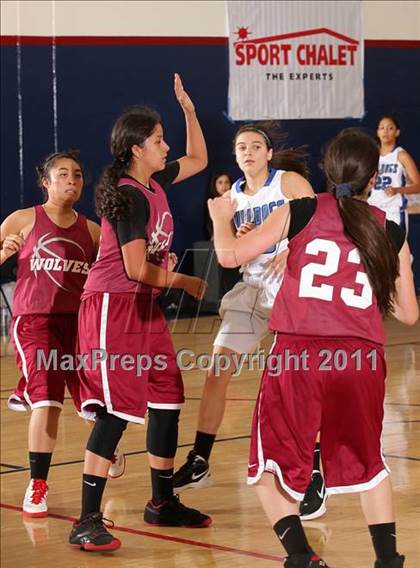 Thumbnail 1 in Van Nuys vs. Burbank (West Coast Holiday Classic) photogallery.