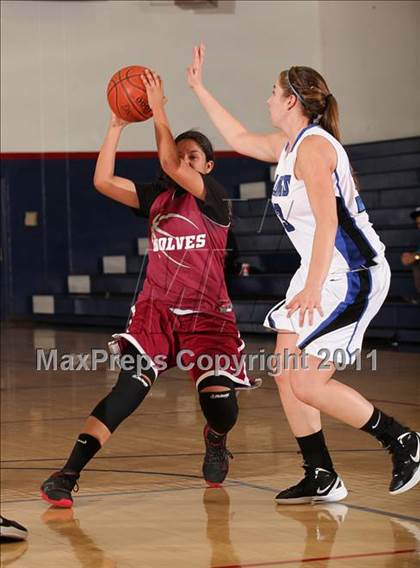 Thumbnail 3 in Van Nuys vs. Burbank (West Coast Holiday Classic) photogallery.