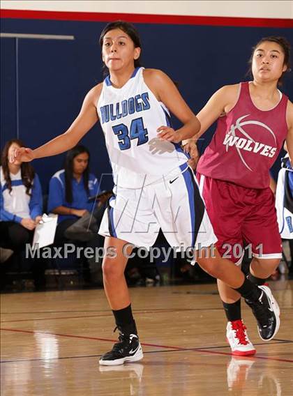Thumbnail 3 in Van Nuys vs. Burbank (West Coast Holiday Classic) photogallery.