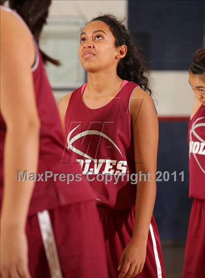 Thumbnail 1 in Van Nuys vs. Burbank (West Coast Holiday Classic) photogallery.